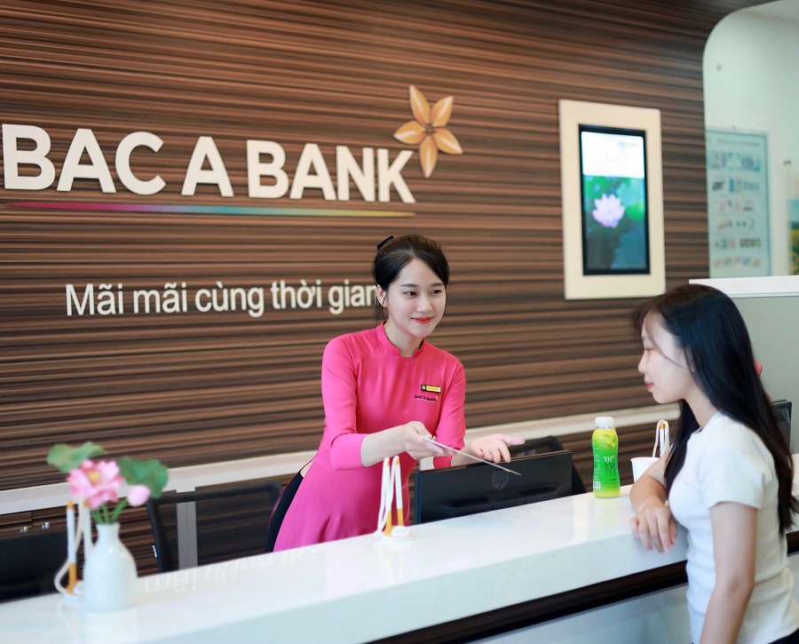 Kích hoạt tiện ích Mobile Banking, khách hàng nhận 'mưa' quà tặng hấp dẫn từ BAC A BANK