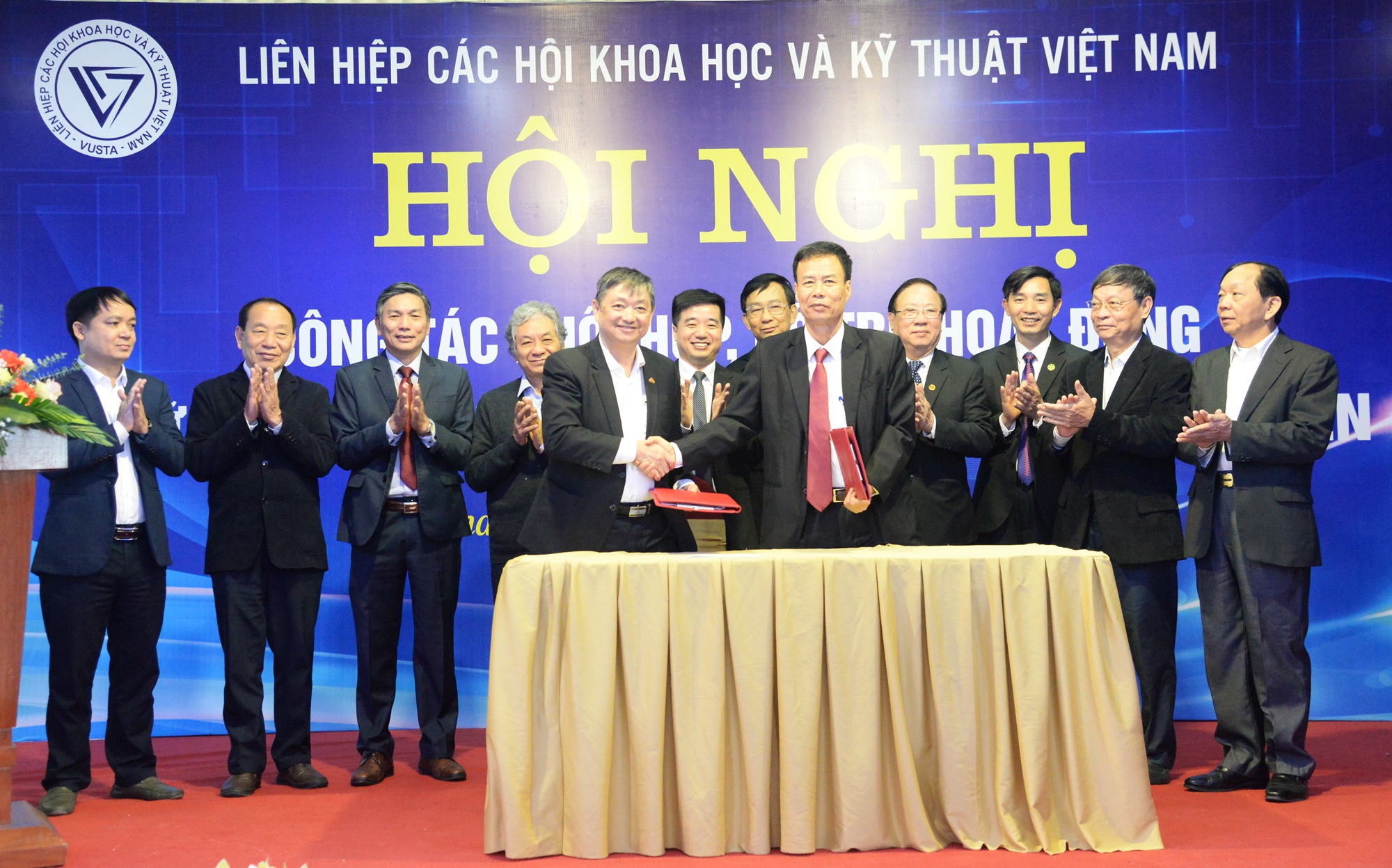 Tổng hội Xây dựng Việt Nam ký kết hợp tác với Liên hiệp các hội khoa học và kỹ thuật tỉnh Vĩnh Phúc