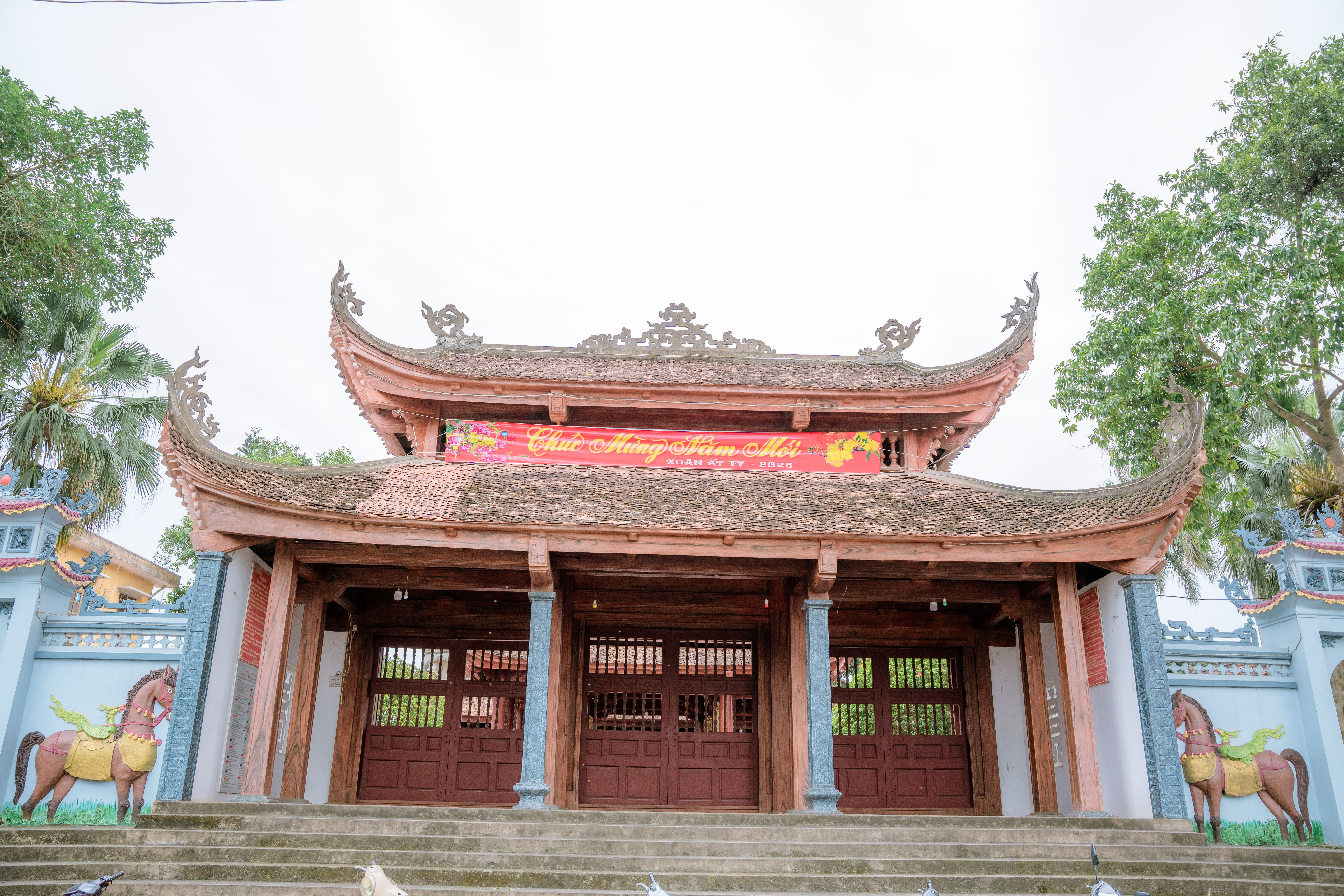 Dấu ấn kiến trúc văn hóa cổ đình Yên Trường