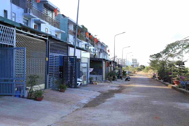 Bài học đắt giá trong quản lý nhà ở xã hội