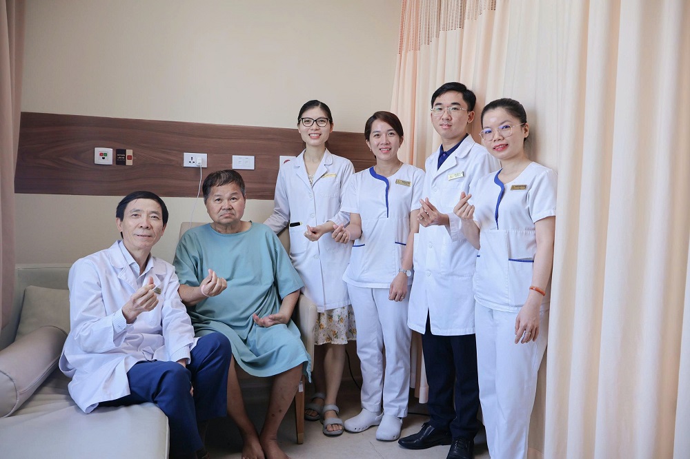 Ca phẫu thuật 'cân não' cứu bệnh nhân ung thư tiêu hoá đa bệnh nền tại Vinmec Cần Thơ