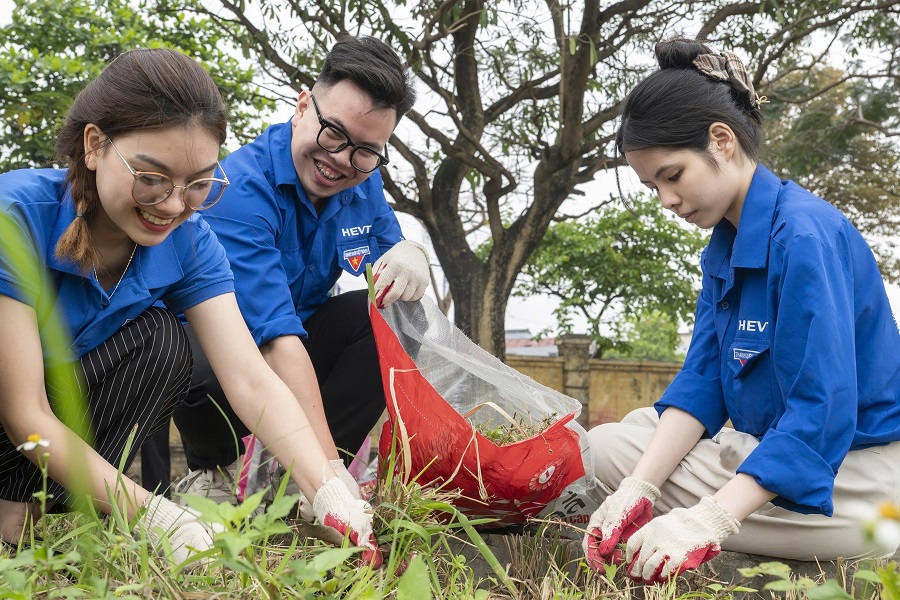 Hàng nghìn bạn trẻ nhập cuộc 'Thử thách 21 ngày: Hành động Xanh - Chọn Tương lai Xanh' 