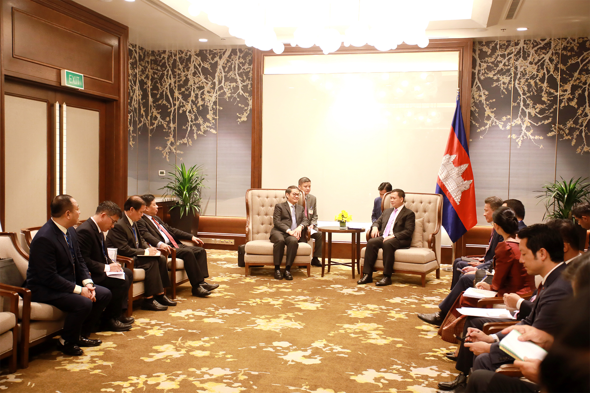 Chủ tịch HĐQT THACO tiếp kiến Thủ tướng Vương quốc Campuchia