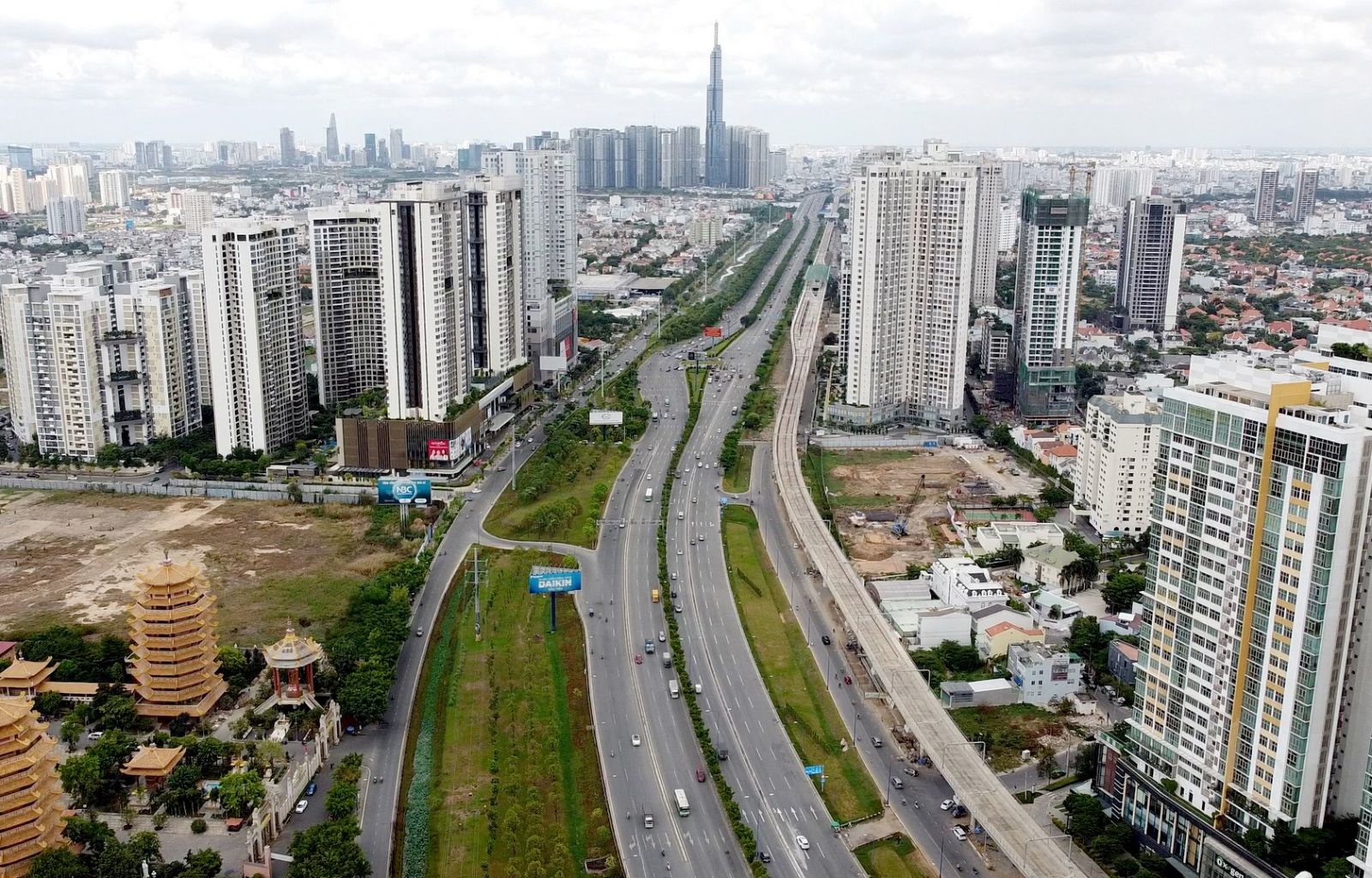 Giá thuê căn hộ dịch vụ tại TP.HCM tiếp tục xu hướng tăng