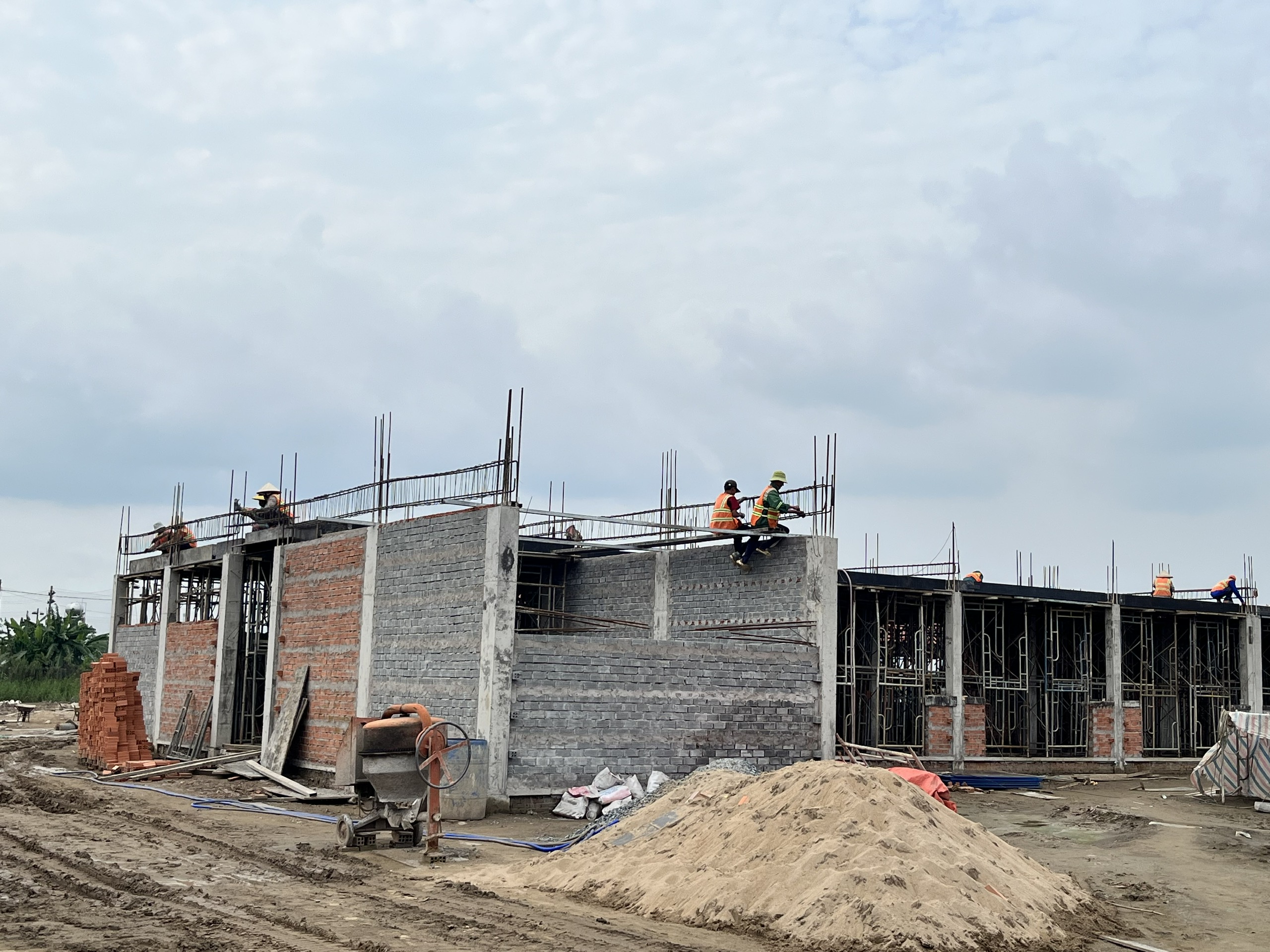 Tây Ninh giải thích việc nhiều dự án do Cty Xây dựng THT thực hiện chậm tiến độ