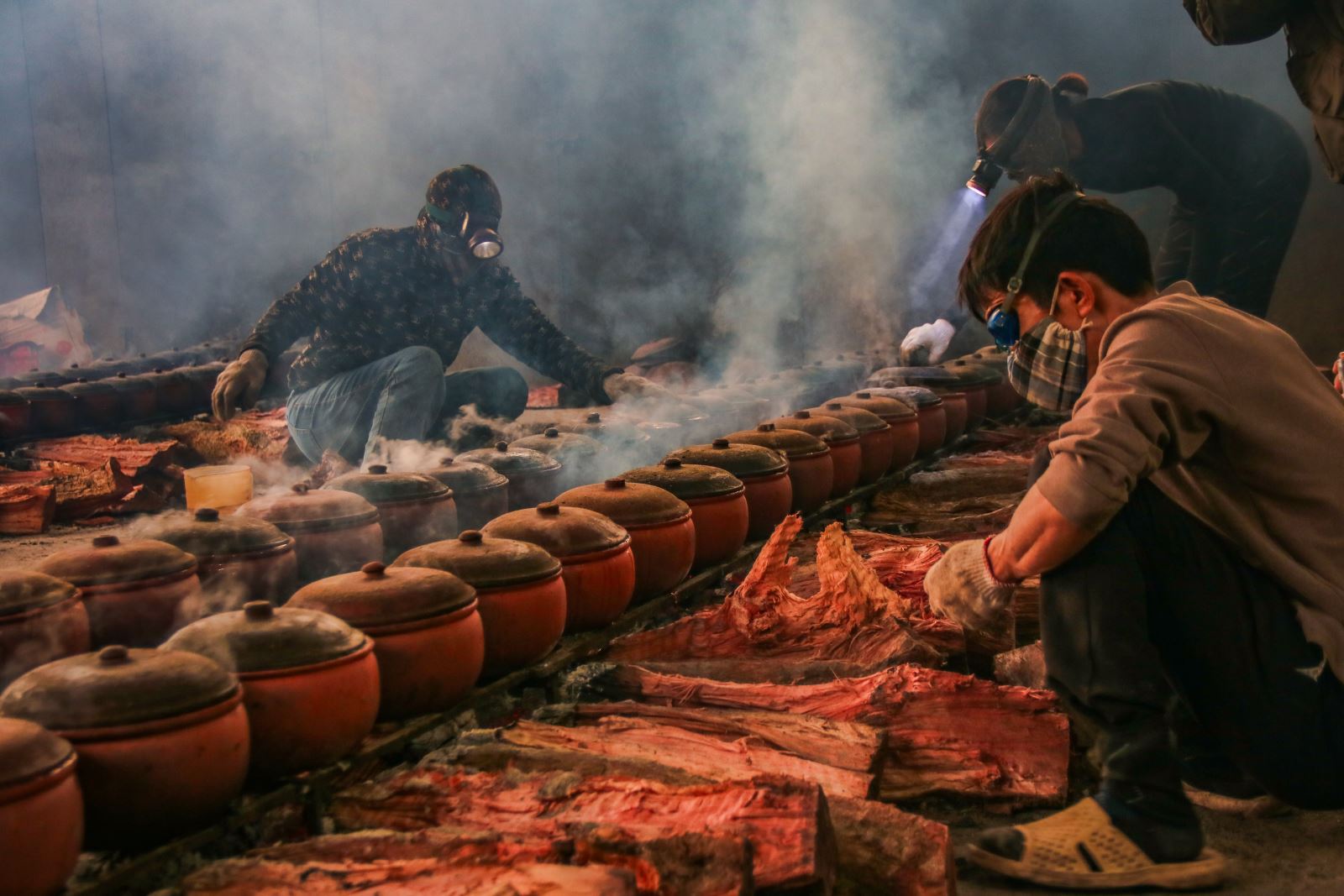 S&ocirc;ng Hồng s&oacute;ng cuộn xa khơi, Vũ Đại dừng bước nếm m&ugrave;i c&aacute; kho - Ảnh 11