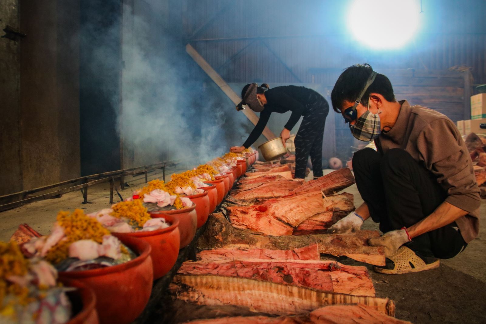 S&ocirc;ng Hồng s&oacute;ng cuộn xa khơi, Vũ Đại dừng bước nếm m&ugrave;i c&aacute; kho - Ảnh 7