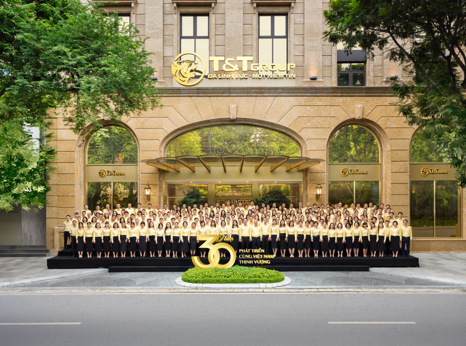T&T Group đón nhận Huân chương Lao động hạng Nhất lần thứ 3 và kỷ niệm 30 năm thành lập Tập đoàn - Ảnh 5