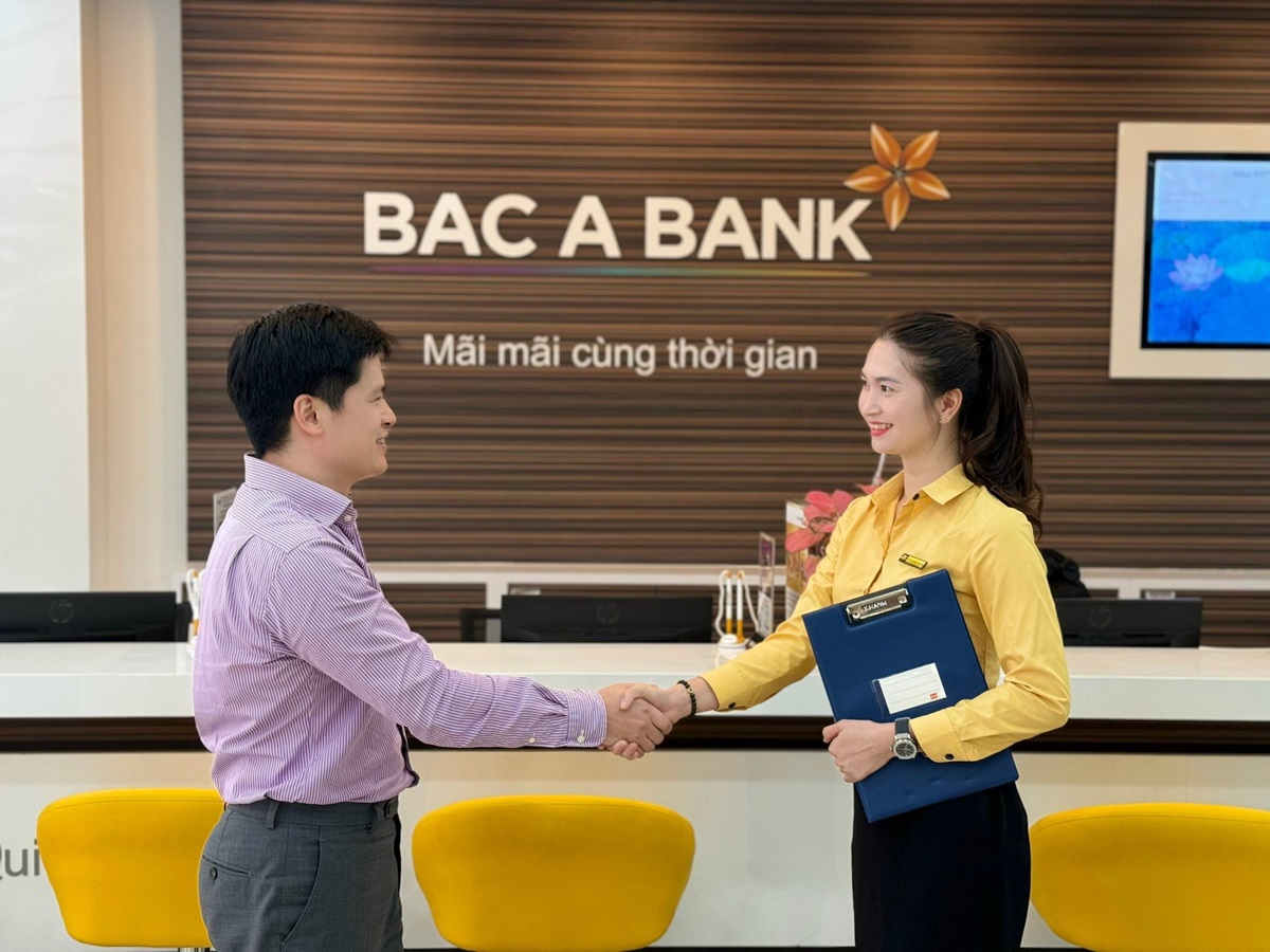 BAC A BANK giảm lãi vay, đồng hành cùng khách hàng chịu ảnh hưởng bởi bão Yagi - Ảnh 2