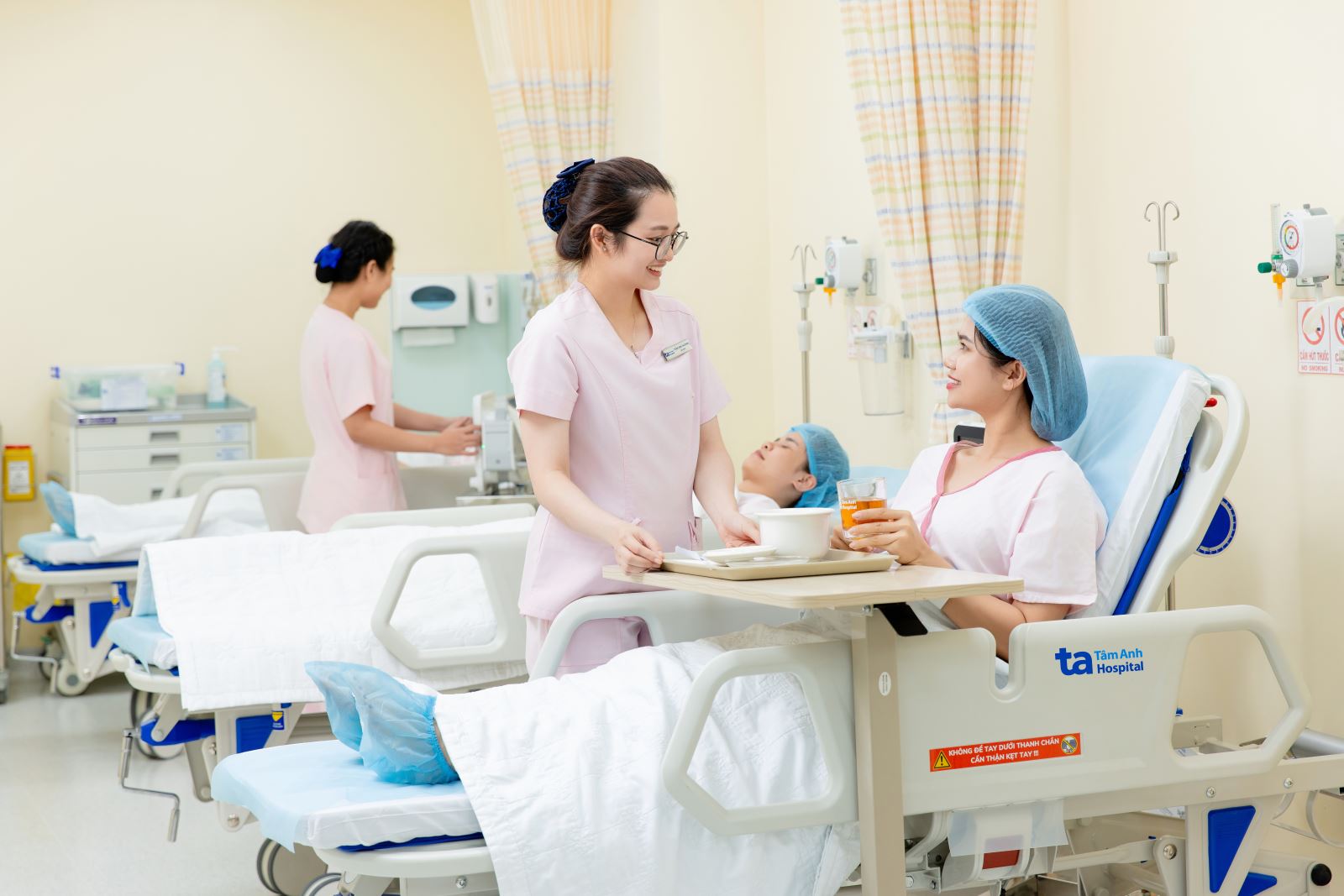 Bệnh viện Đa khoa Tâm Anh - Quận 8 khai trương, điều trị chuyên sâu về ...