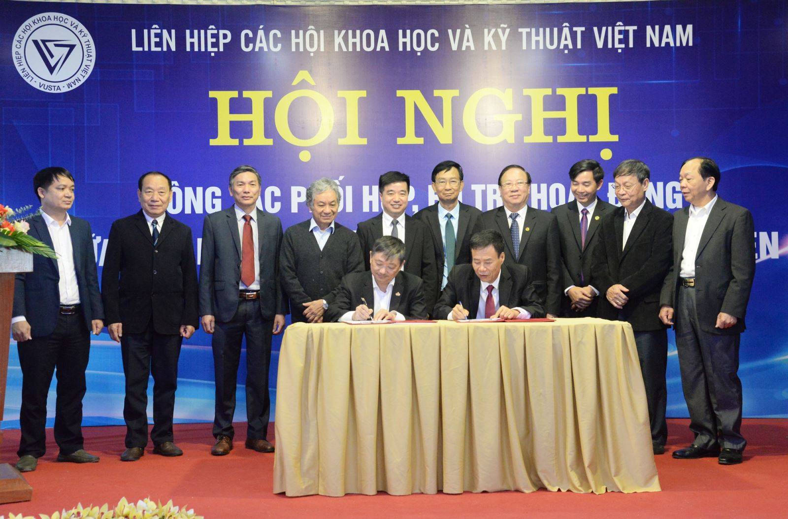Tổng hội Xây dựng Việt Nam ký kết hợp tác với Liên hiệp các hội khoa học và kỹ thuật tỉnh Vĩnh Phúc - Ảnh 1