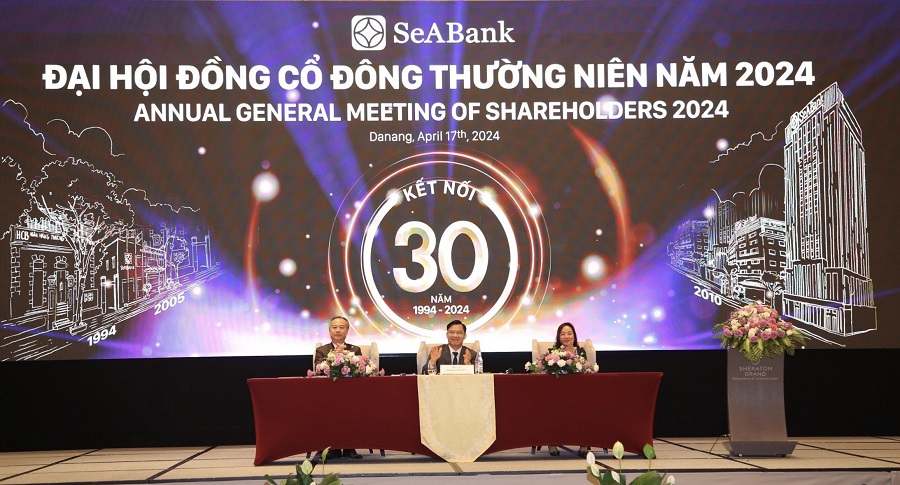 Đại hội đồng cổ đông thường niên 2024: SeABank đặt mục tiêu tăng trưởng 28%, tăng vốn điều lệ lên 30 - Ảnh 2