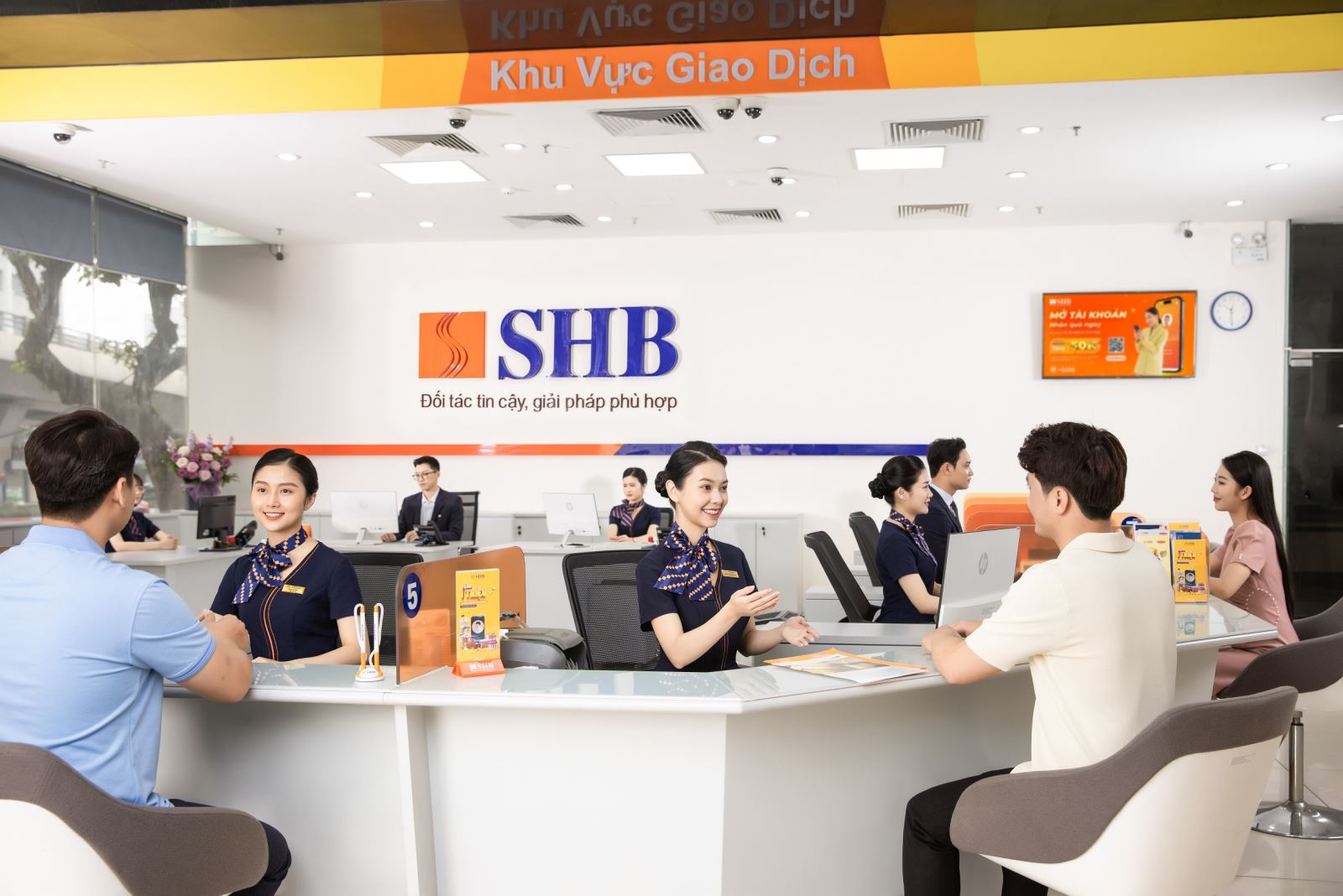 SHB chính thức nâng vốn điều lệ lên 36.629 tỷ đồng - Ảnh 1