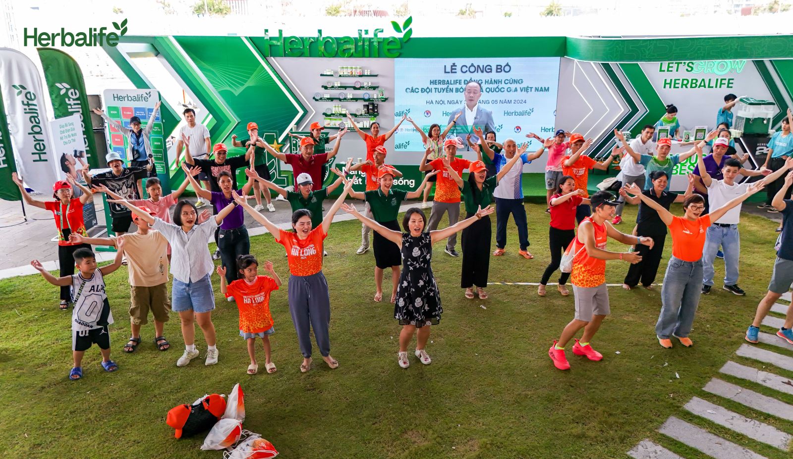 Herbalife Việt Nam tiếp tục đồng hành cùng giải chạy VnExpress Marathon Hạ Long 2024 - Ảnh 3